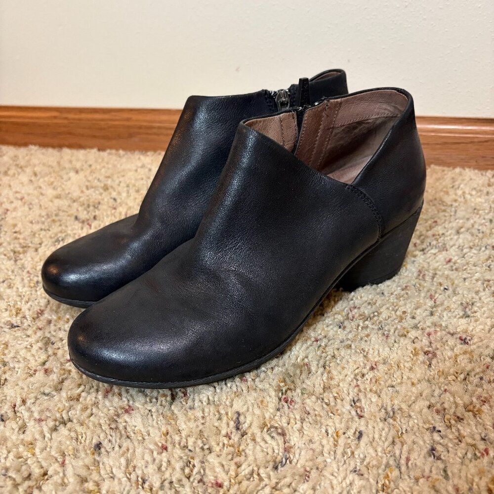 Dansko Size 38 Raina Heeled Ankle Boot Bootie Black Leather Comfort Shoe